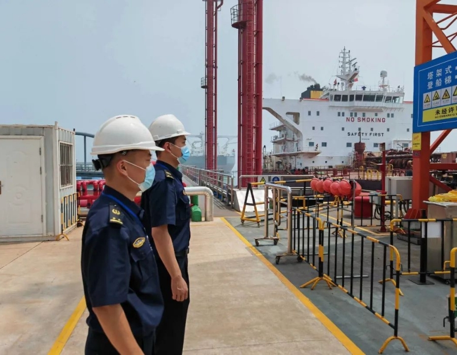 China: Two Aframax tankers found breaching bunker fuel 0.5% sulphur limit 28 post 53761