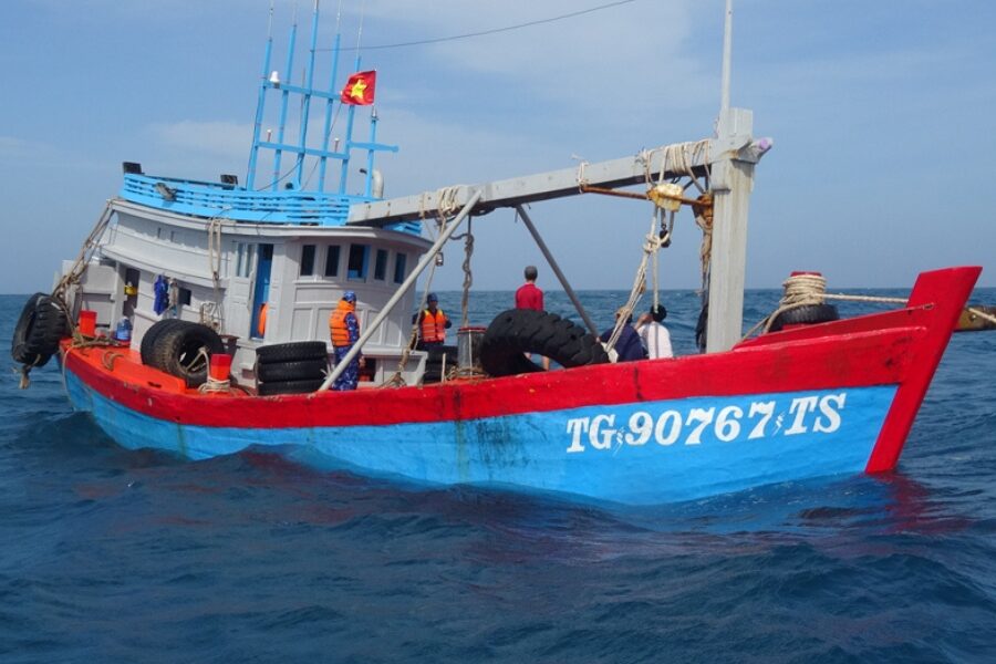 TG 90767 TS