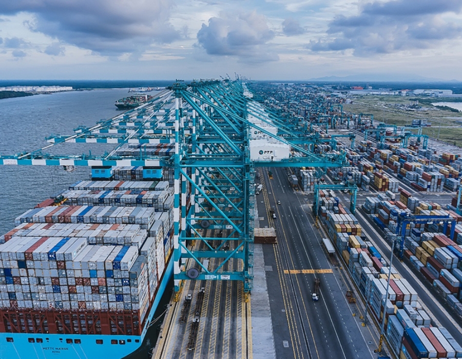 Malaysia has potential to be regional green fuel bunkering hub, says Australian government 28 Port of Tanjung Pelepas