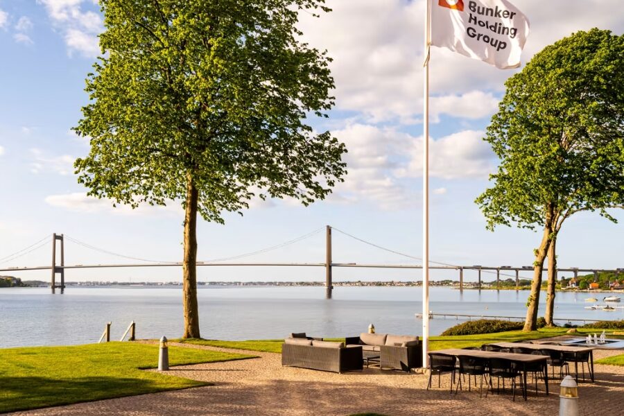 bunker holding group flag