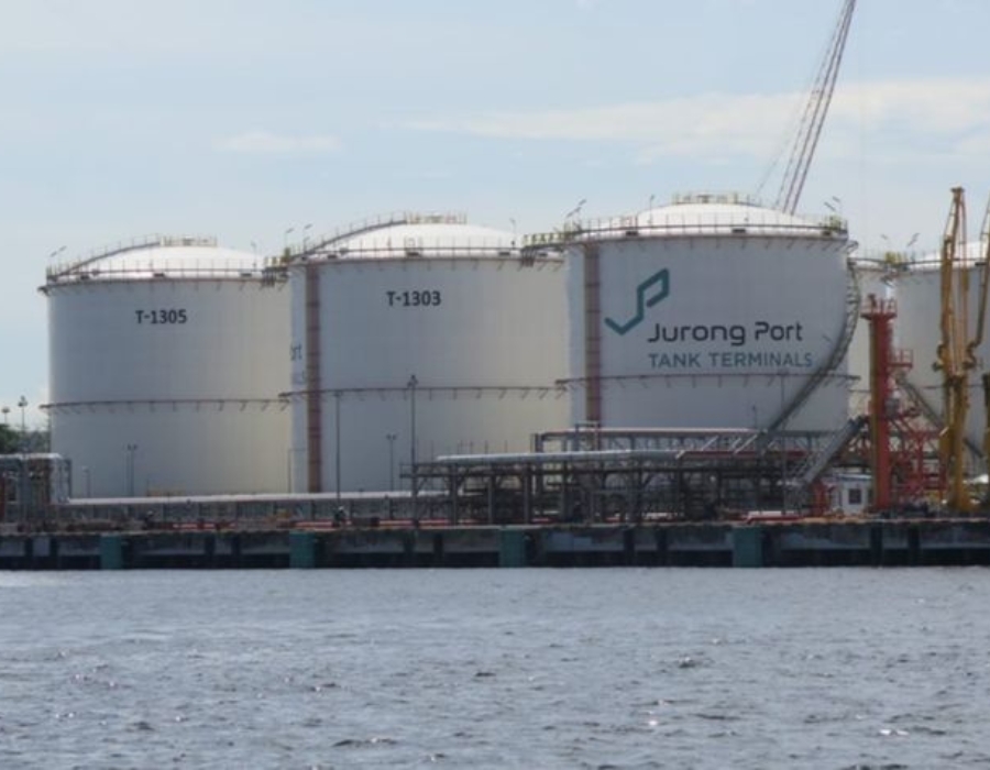 Singapore: MPA reports fire onboard berthed tanker at Jurong Port Tank Terminals 28 post 56532