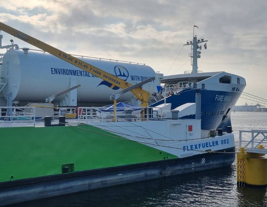 Titan LNG “FlexFueler 002” bunker barge delivers 60 mt of bio-LNG bunker fuel to “Fure Vinga” 26 1 10