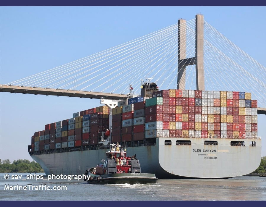 China: Yantian Port Shihua Company completes first bonded bunkering op 28 China: Yantian Port Shihua Company completes first bonded bunkering op
