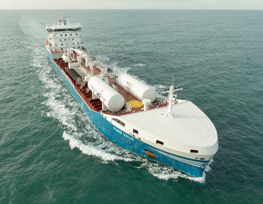 Furetank DF tanker “Fure Valö” performs first voyage on Equinor’s waste-based renewable fuel 26 192 1