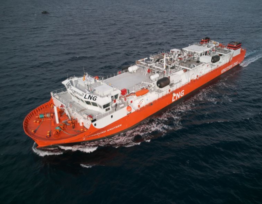 Knutsen Group takes delivery of first small-scale LNG bunker vessel built in Spain 28 235