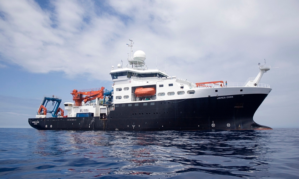 NERC conducts HVO bunker fuel trial on Royal Research Ship “James Cook”