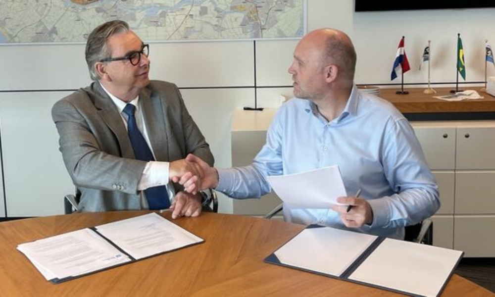 Rotterdam Port Authority, PortLiner to construct electrolyte bunkering station in Hartelkanaal 26 261 2