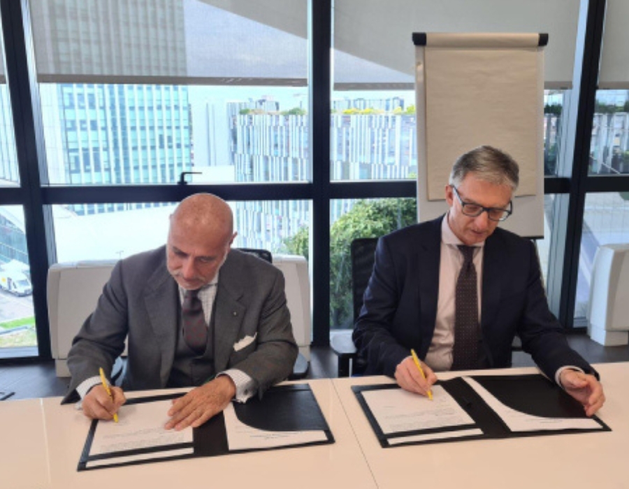Eni and RINA sign green bunker fuel partnership to accelerate maritime decarbonisation 26 285