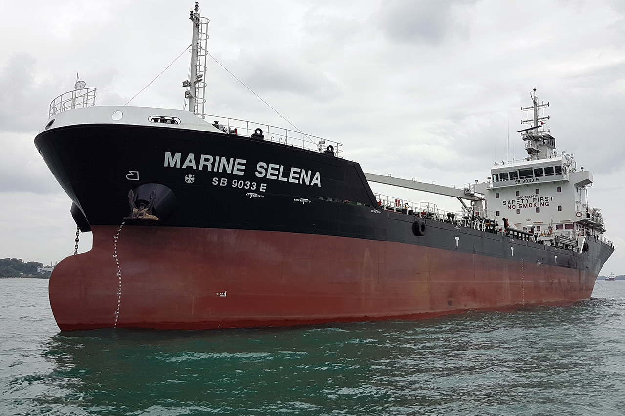 Sinanju newbuild bunker tanker arrives in Singapore 26 5a3b17cdb7e3b 1513822157