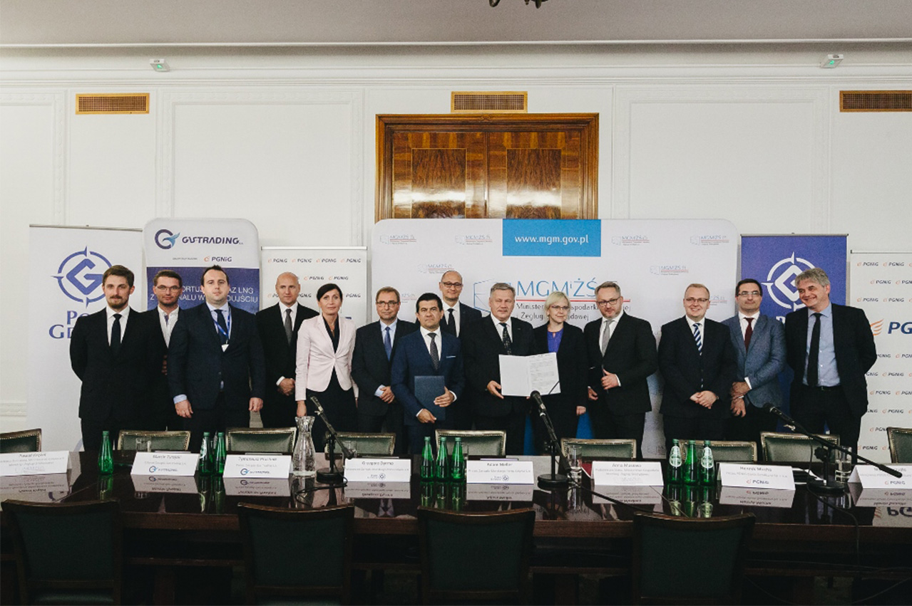 Poland embarks on milestone for LNG bunkering 26 5b2c48e9ea8eb 1529628905