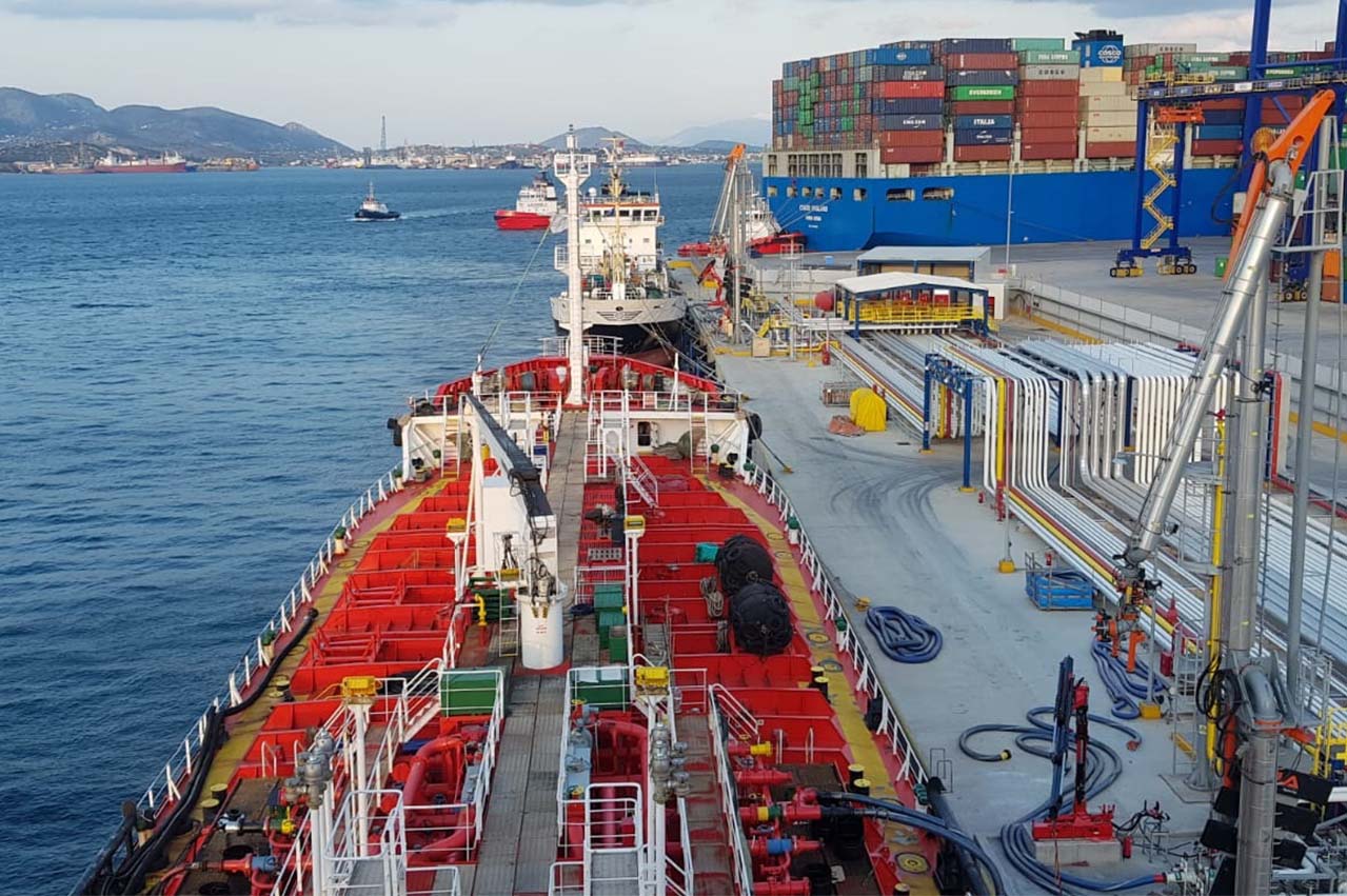 Accredited TR 48 MFM bunkering operations spread to Port of Piraeus, Greece 26 5cd25eafa47ca 1557290671