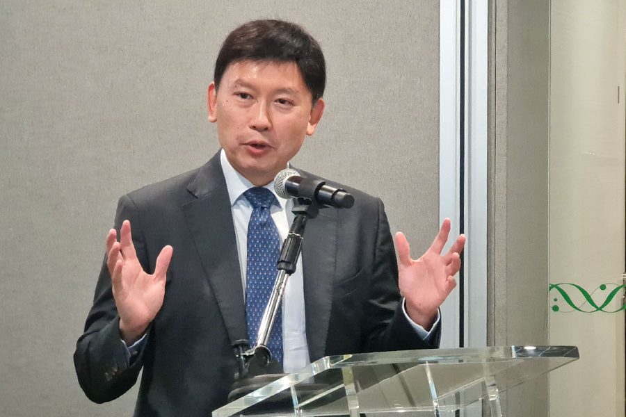 Chee Hong Tat MT