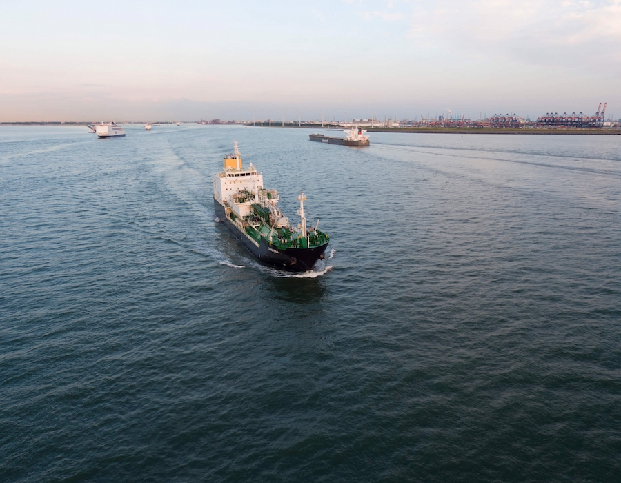 Japan: First LNG, VLSFO multi-fuel bunkering vessel launched by Ecobunker Shipping 26 Ecobunker Tokyo Bay 1