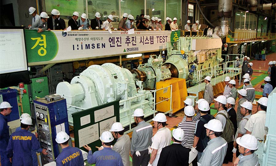 Final testing of HHIs own HiMSEN engine in March 2003. Engine production began already in 1979 copyright HHI Group MT