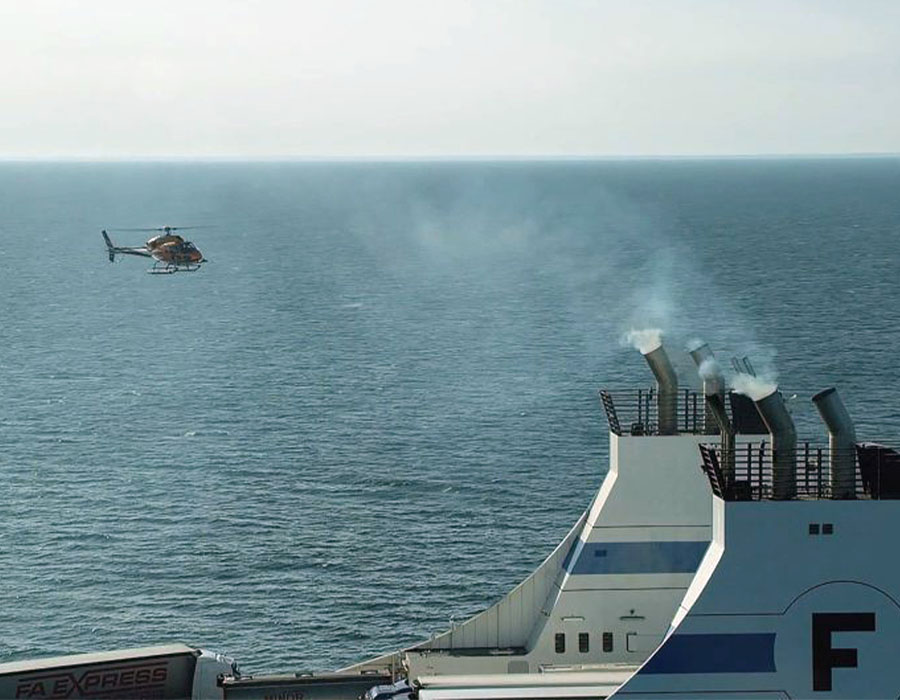 Heli side1 980x551 1