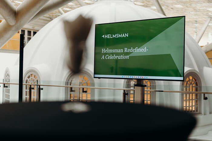 Helmsman 52