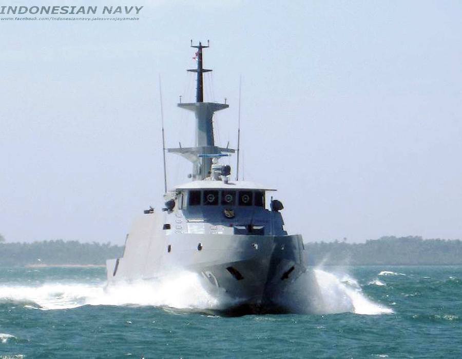 Indonesian Navy KRI Kujang 642