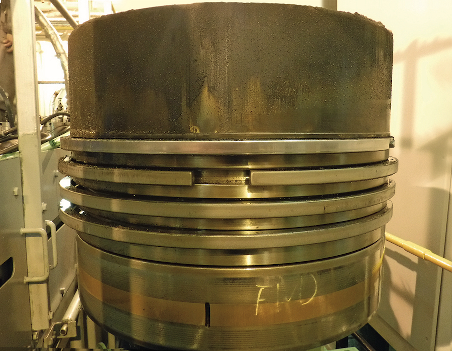 LUKOIL cylinder