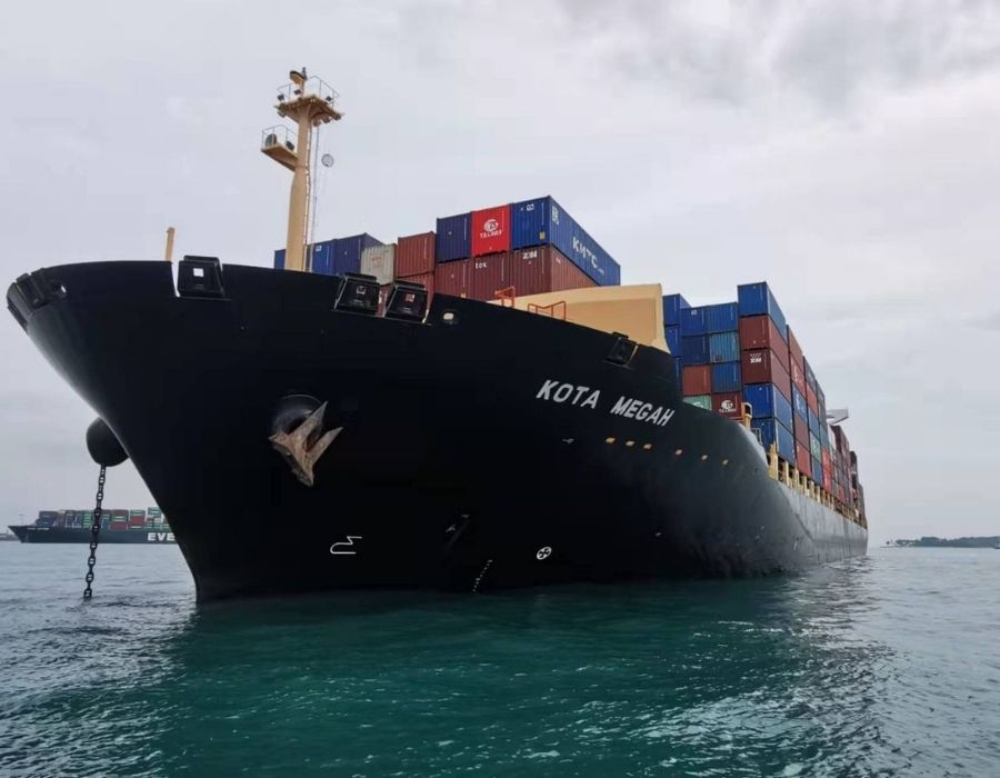 Pacific International Lines PIL Kota Megah vessel