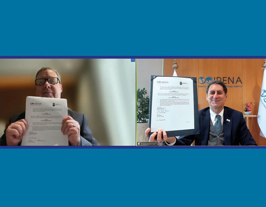 Partnership Agreement signing photo web