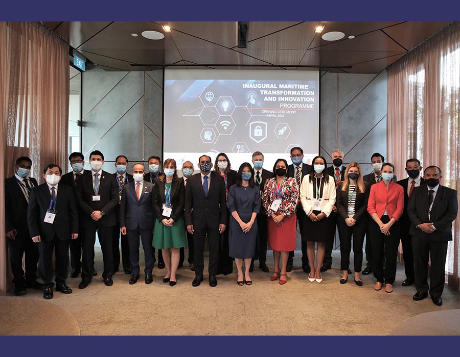 SMW 2022: 20 maritime leaders attend inaugural MPA Academy programme 26 Quah Ley Hoon Chief Executive MPA with Maritime Transformation Innovation Programme participants