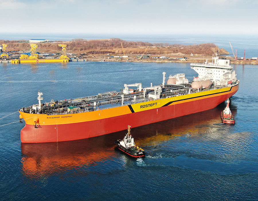 Rosneft announces sea trials of Russia’s first LNG dual fuel Aframax ice class tankers 26 Rosneft Aframax ice class ICE 1A tanker Vladimir Monomakh