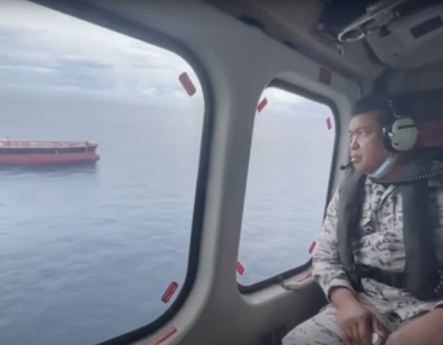 Malaysia: MMEA launches special ops to evict 100 illegal vessels in eastern Johor 26 Screen Shot 2021 03 26 at 1.11.43 PM