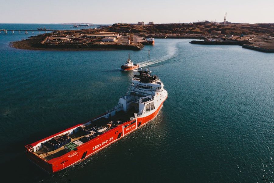 Siem Thiima LNG powered support vessel web