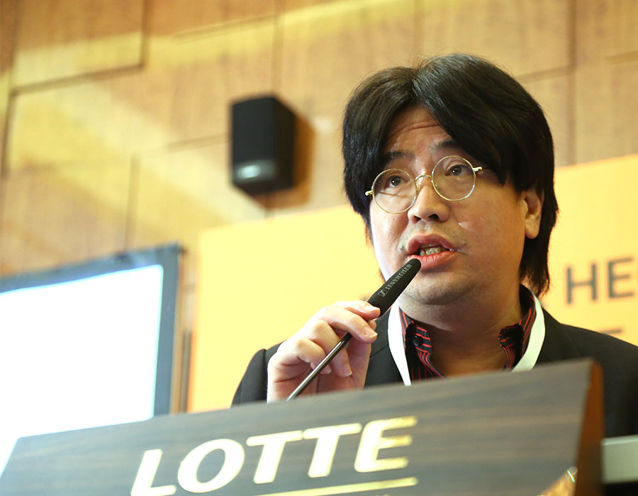 Yan Chong
