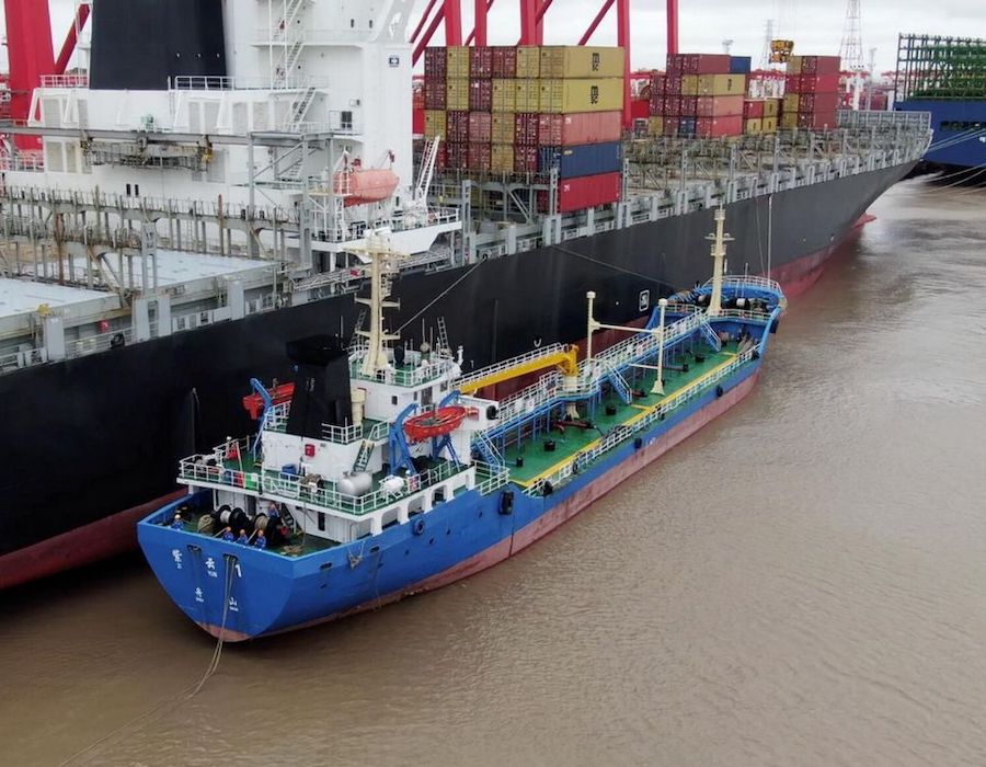 Shanghai and Zhoushan port complete first cross-port bunkering operation 26 Zhoushan Shanghai