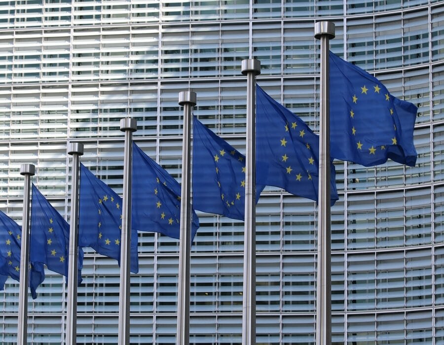 EU Flags - Alt text