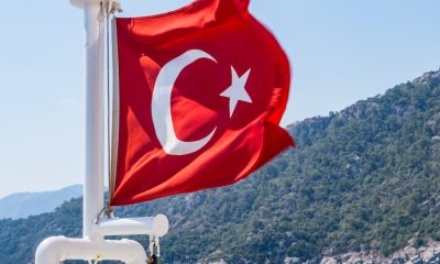 meric dagli uRnkbWnCElY unsplash