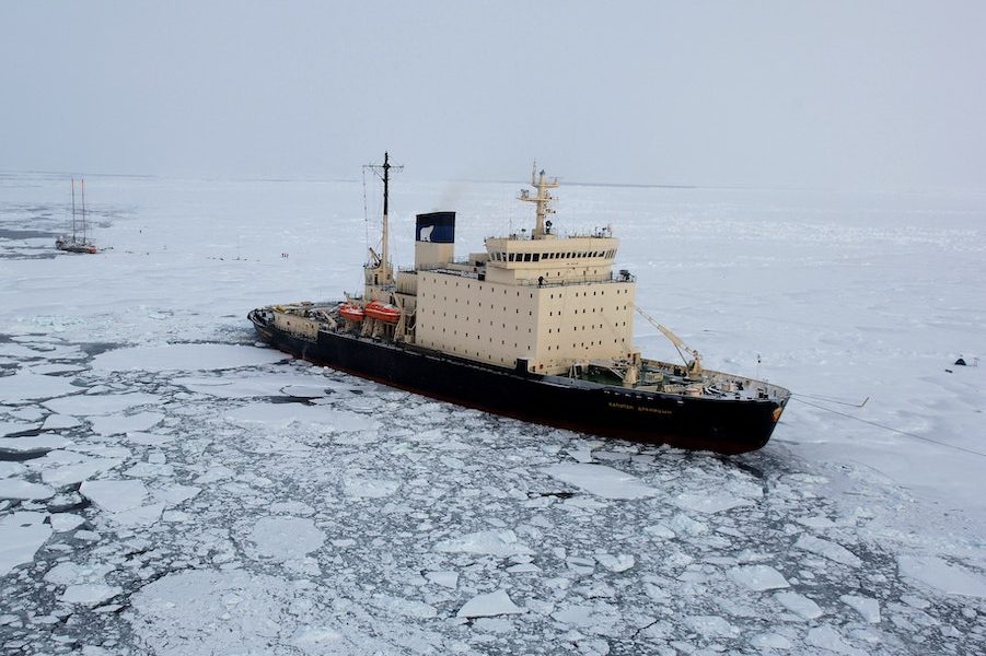 noaa 3duT 54VuK8 unsplash