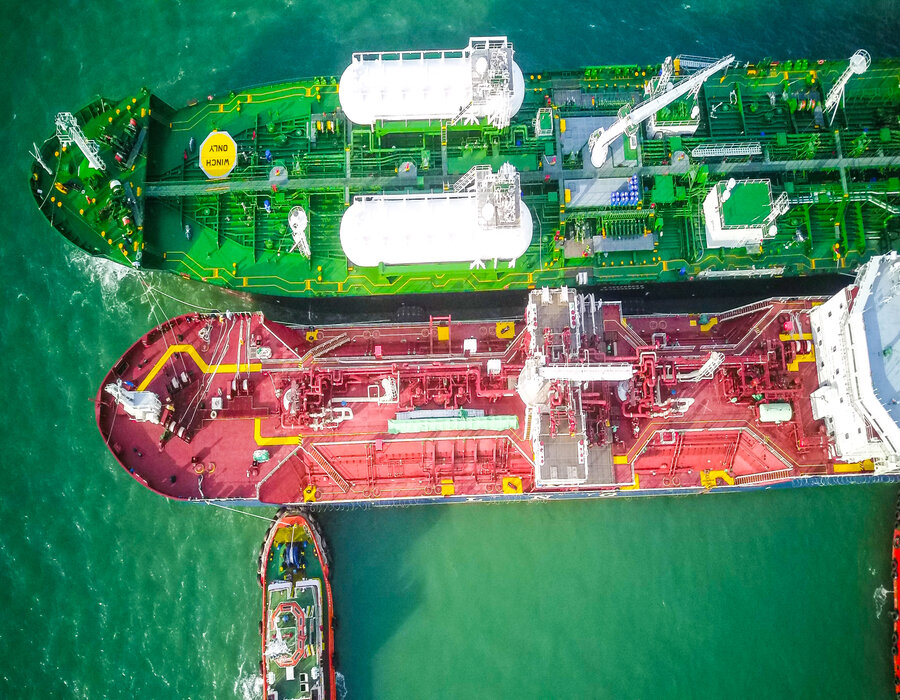 petronas 1