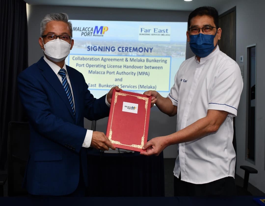 rsz 1melaka port