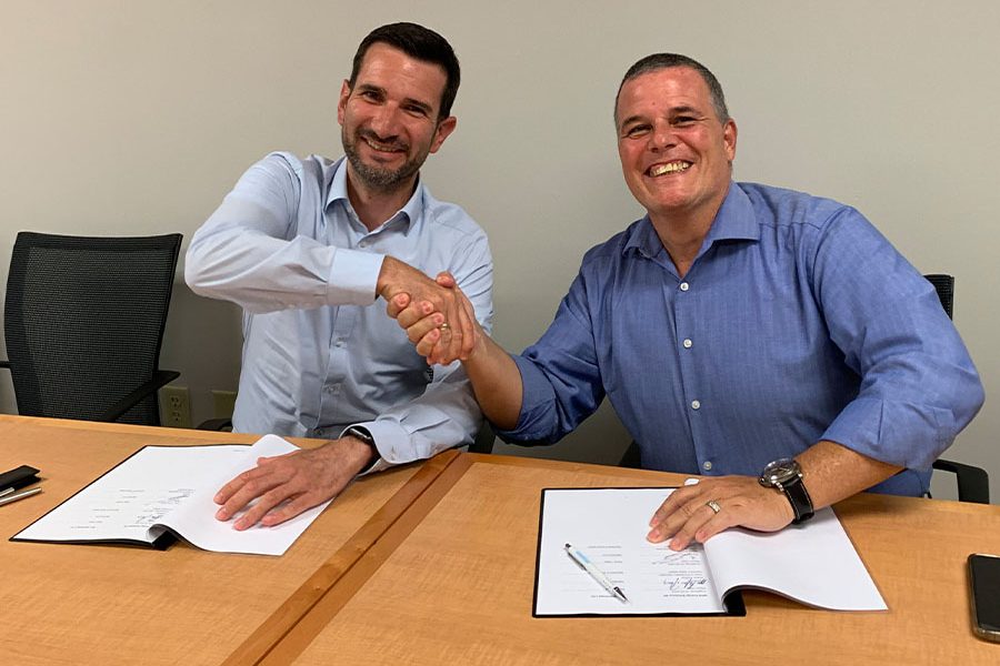 signing mou thumbnailfe11e6a4a1474796812f2b49549f9b77