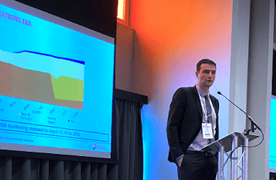 xavier lng bunkering summit   podium 380x290