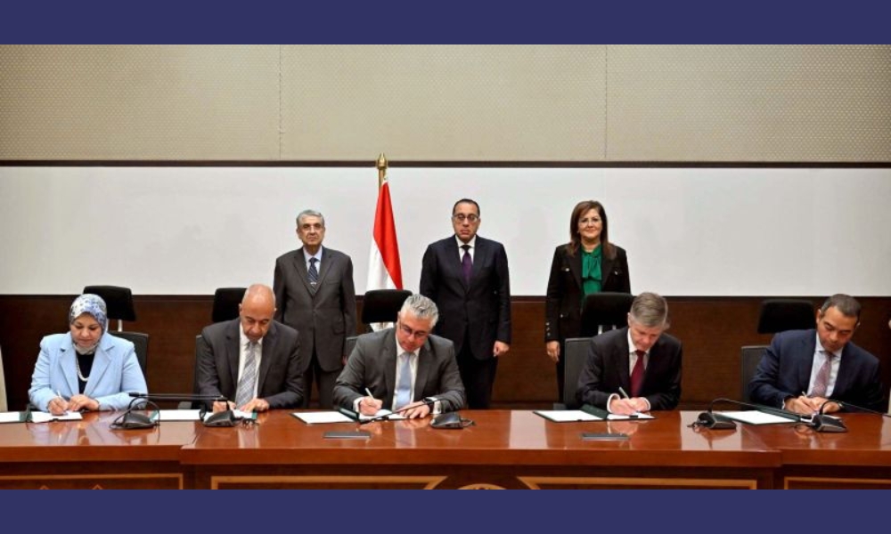 Egypt and A.P. Moller-owned C2X ink agreement for large scale green methanol production 26 256