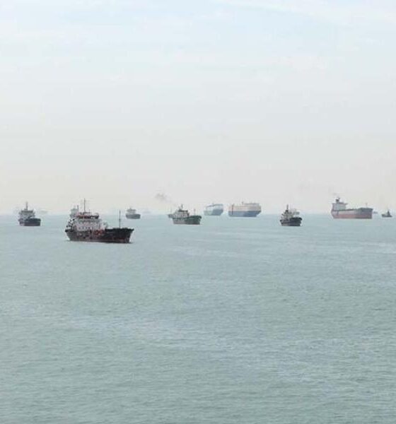 RESIZED SG bunker tanker