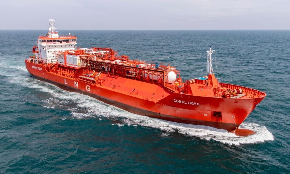 Eagle LNG takes delivery of LNG bunker tanker “Coral Favia” from Anthony Veder 26 307
