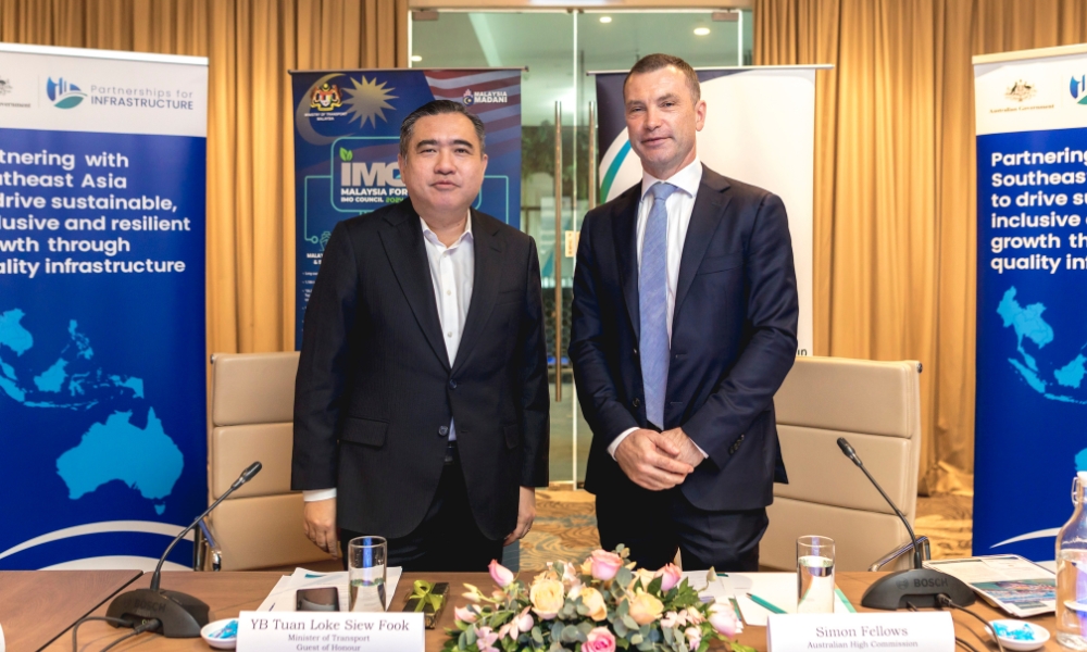 Malaysia is uniquely positioned to develop green fuel bunkering capacity, says Transport Minister 26 290