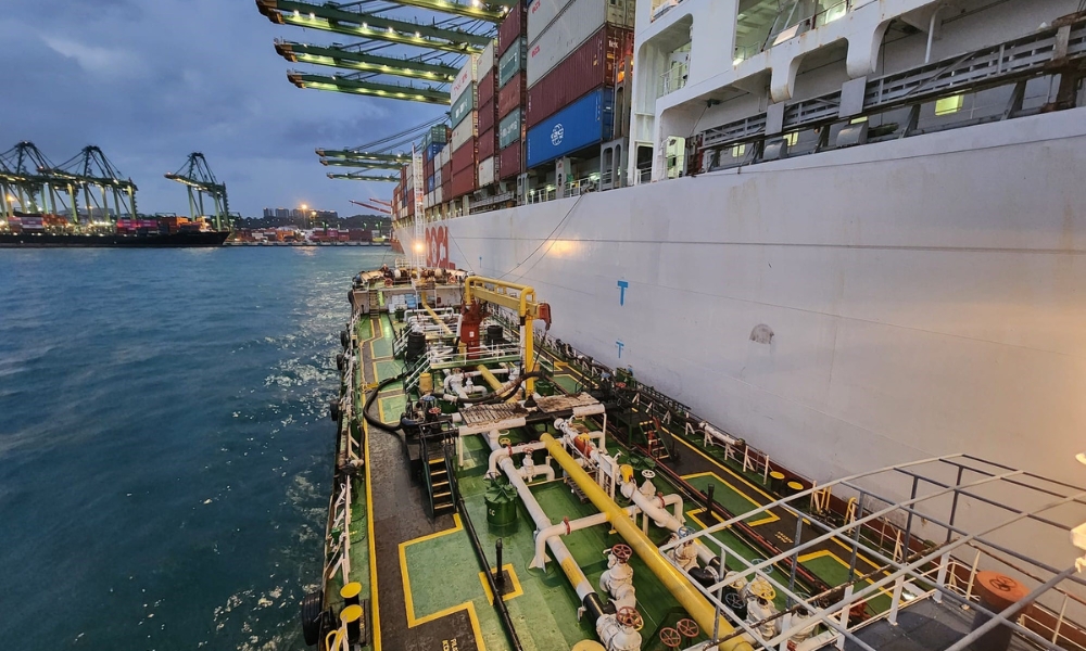 KPI OceanConnect supplies OOCL with bio bunker fuel blend in Singapore