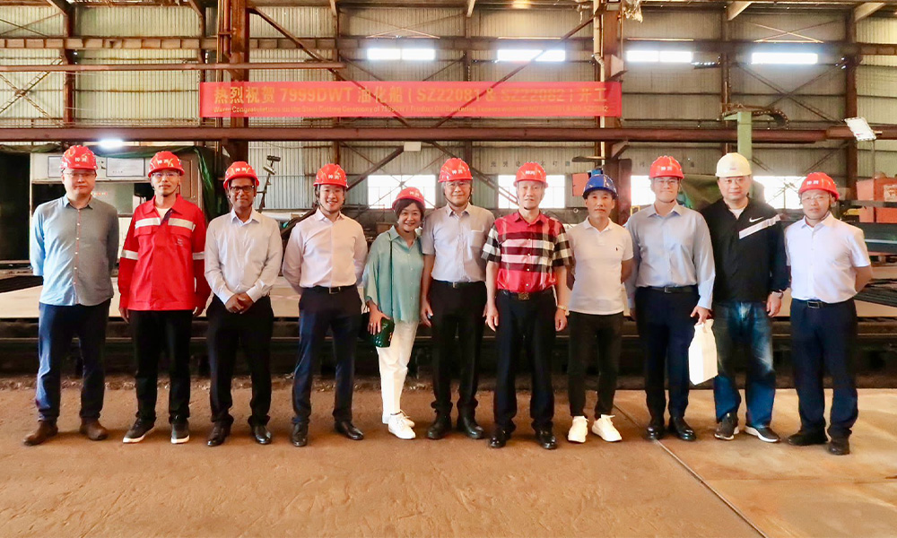 EMF and shipyard team