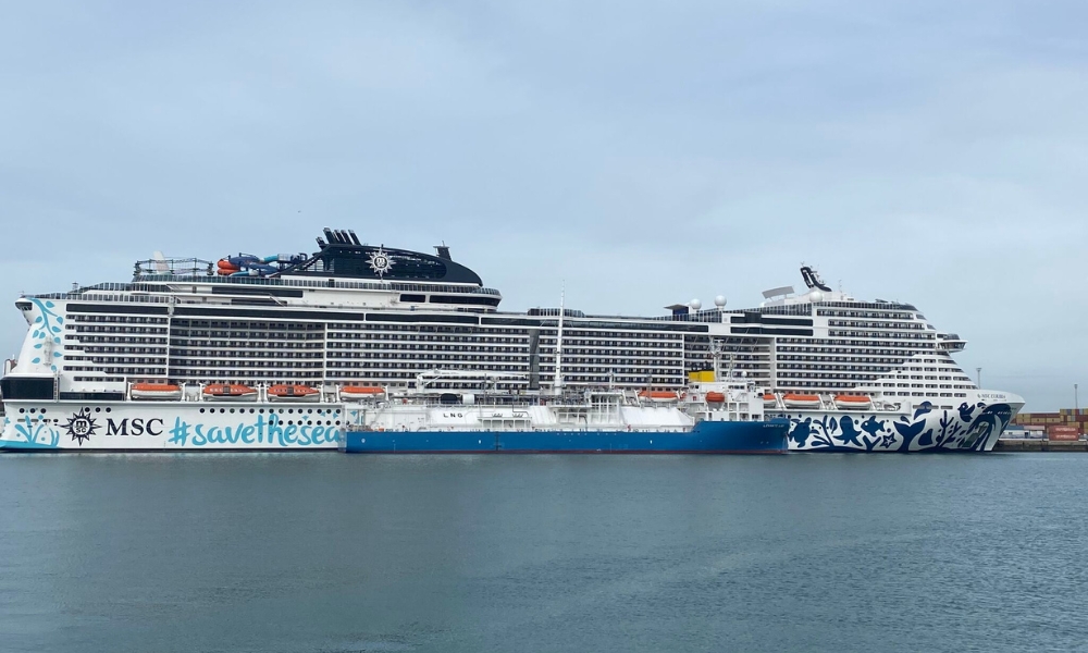“MSC Euribia” becomes first cruise ship to be supplied LNG bunker fuel at Port of Cadiz 26 “MSC Euribia” becomes first cruise ship to be supplied LNG bunker fuel at Port of Cadiz