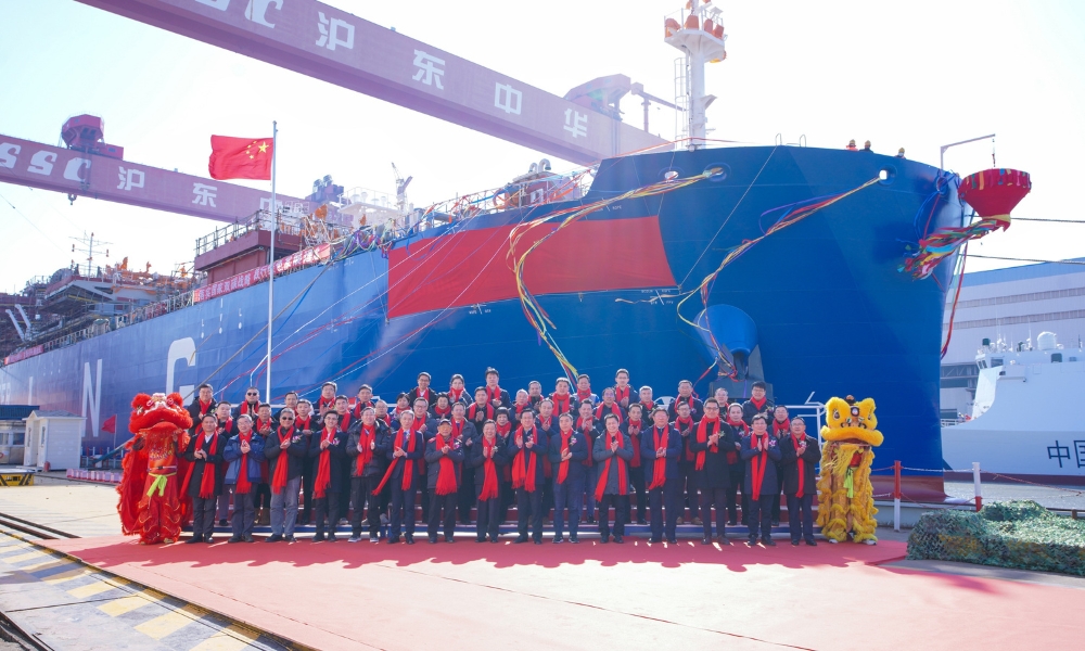 China: Hudong-Zhonghua Shipbuilding undocks LNG bunkering newbuild