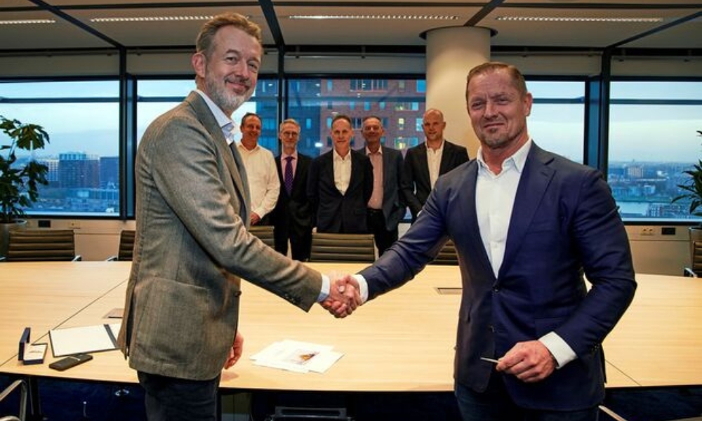 Port of Rotterdam renews fleet deal for VARO HVO100 bunker fuel