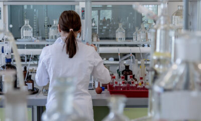 laboratory 2815641 1280