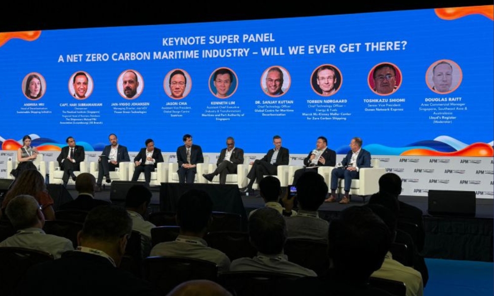 APM 2024: Keynote panellists highlight focusing beyond alternative bunker fuels in net-zero pathway 26 APM 2024: Keynote panellists highlight focusing beyond alternative bunker fuels in net-zero pathway