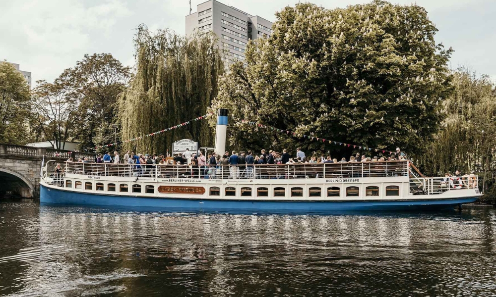 Berlin’s 138-year-old passenger vessel gets electric power makeover by Torqeedo 26 Berlin’s 138-year-old passenger vessel gets electric power makeover by Torqeedo
