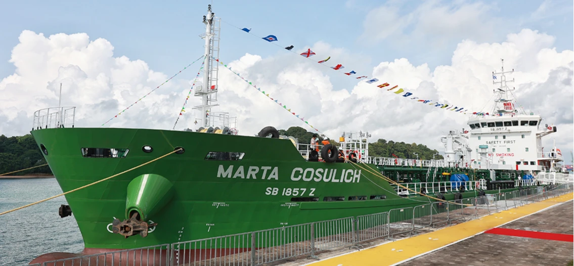 Fratelli Cosulich launches methanol, biofuel bunker barge in Singapore
